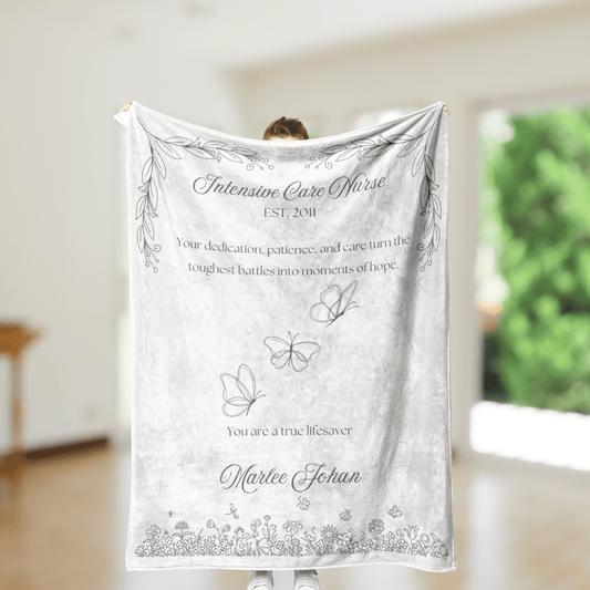 ICU Nurse Blanket – Personalized Gift for Intensive Care Unit Nurses (Soft Fleece)